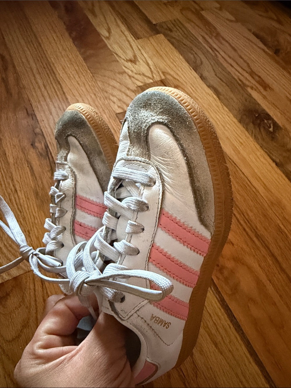 adidas Kids Samba Sneaker in White with Pink Stripes and Gum Sole - Picture 4 of 9